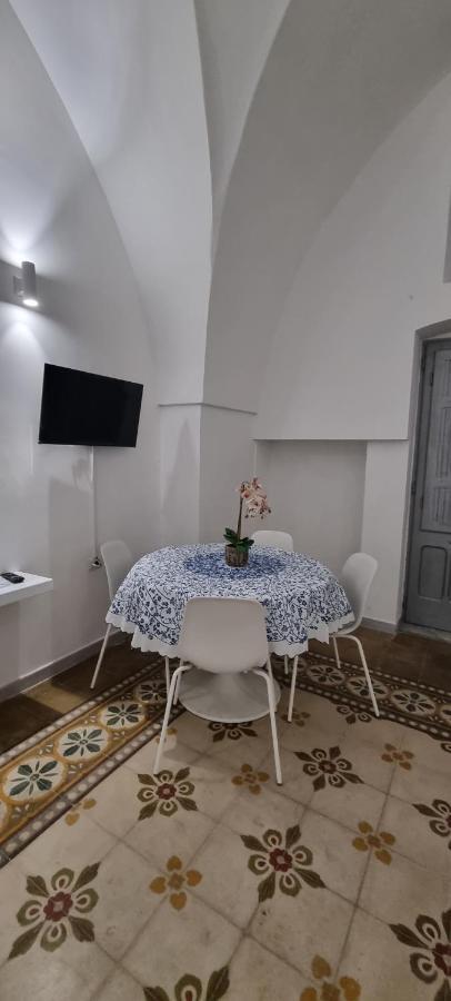 Amarcord Apartment Brindisi Bagian luar foto
